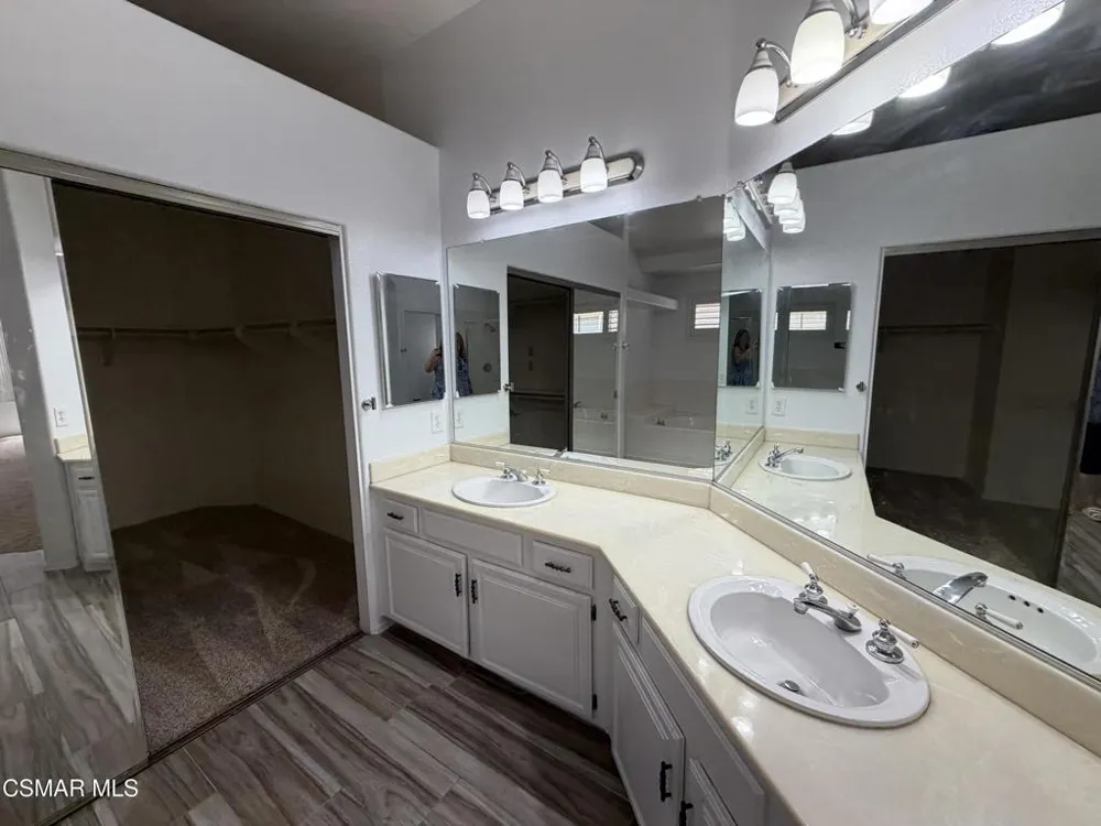 608 Allegro Court Simi Valley, CA 93065