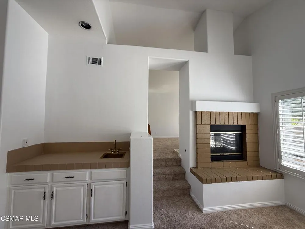 608 Allegro Court Simi Valley, CA 93065