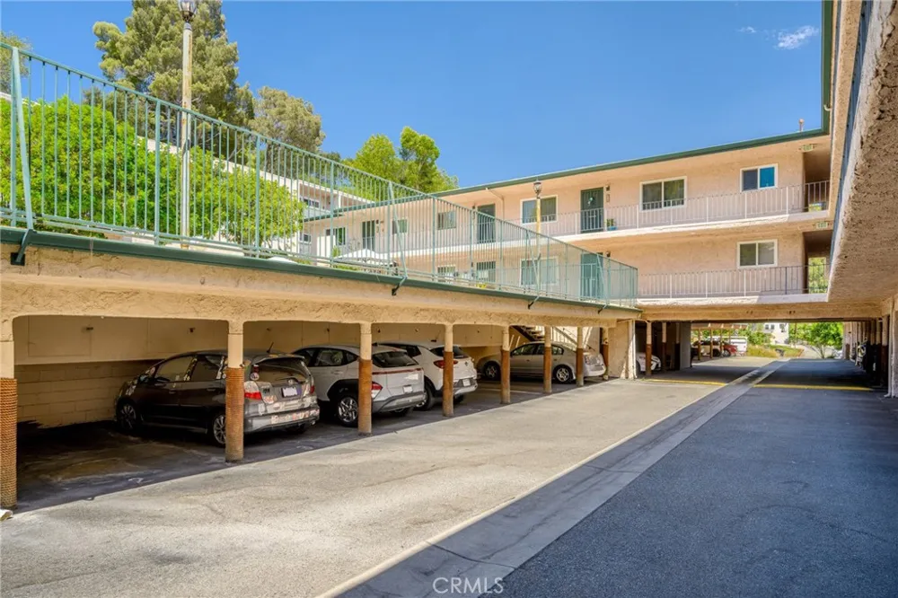 2940 Verdugo #324 Glendale, CA 91208