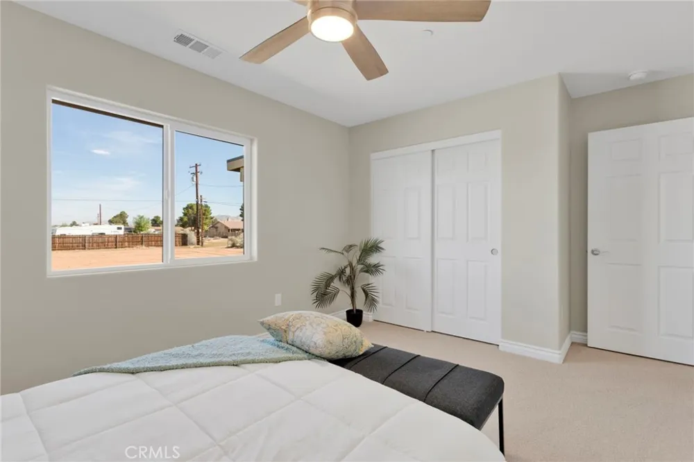 21960 Ramona Apple Valley, CA 92307