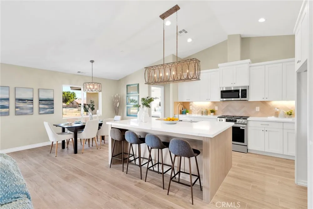 21960 Ramona Apple Valley, CA 92307