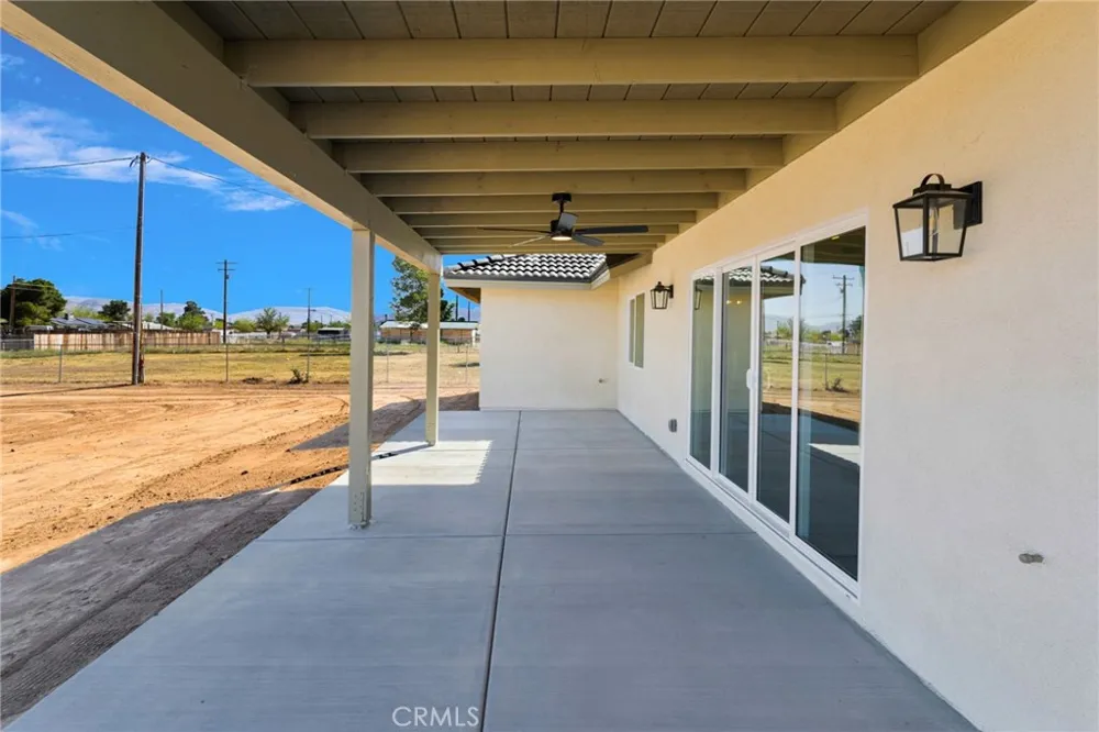21960 Ramona Apple Valley, CA 92307