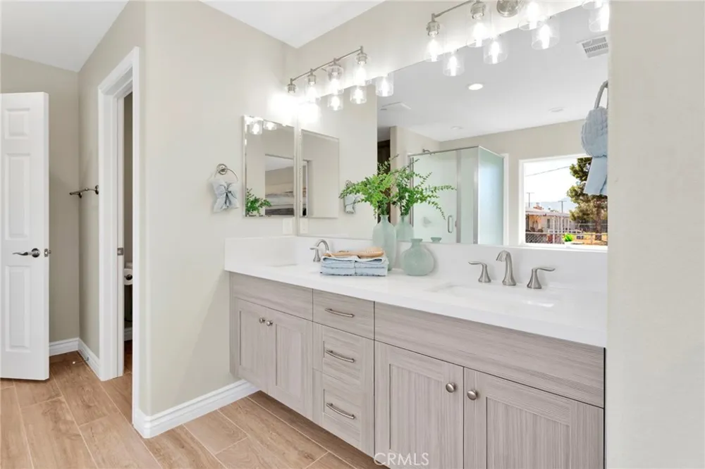 21960 Ramona Apple Valley, CA 92307