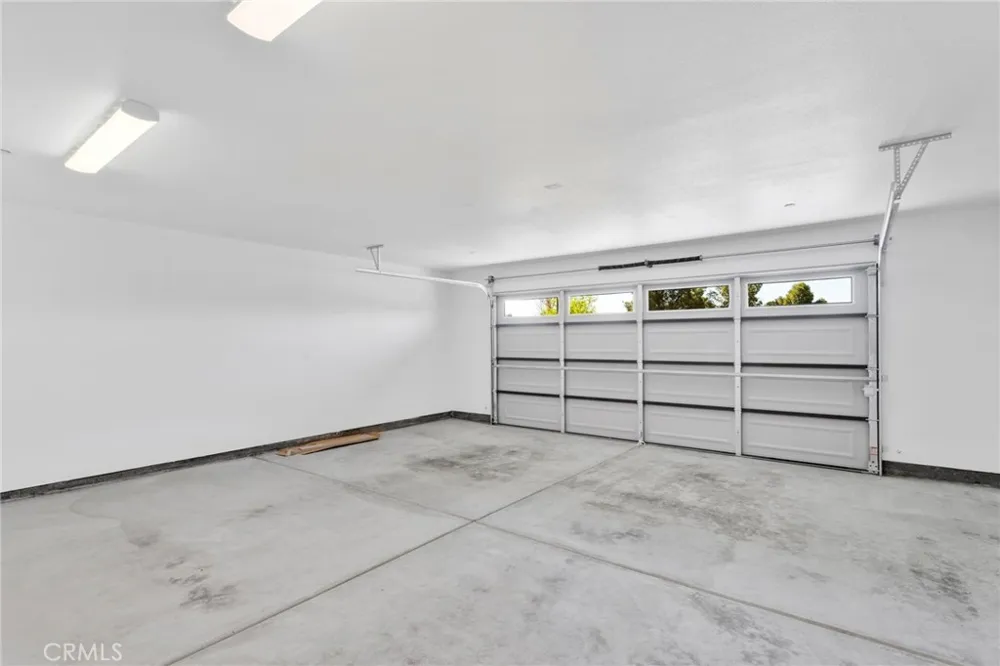 21960 Ramona Apple Valley, CA 92307