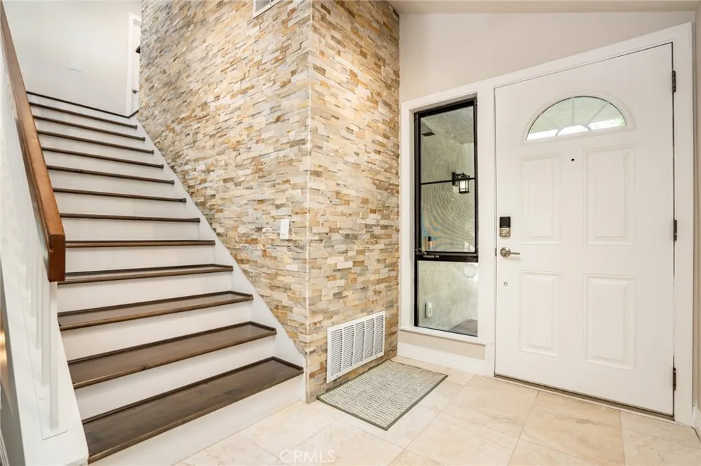 8537 Courreges Court Fountain Valley, CA 92708