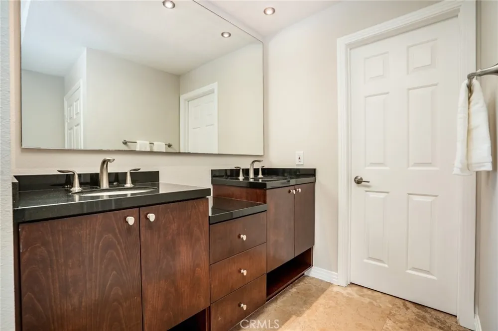 8537 Courreges Court Fountain Valley, CA 92708