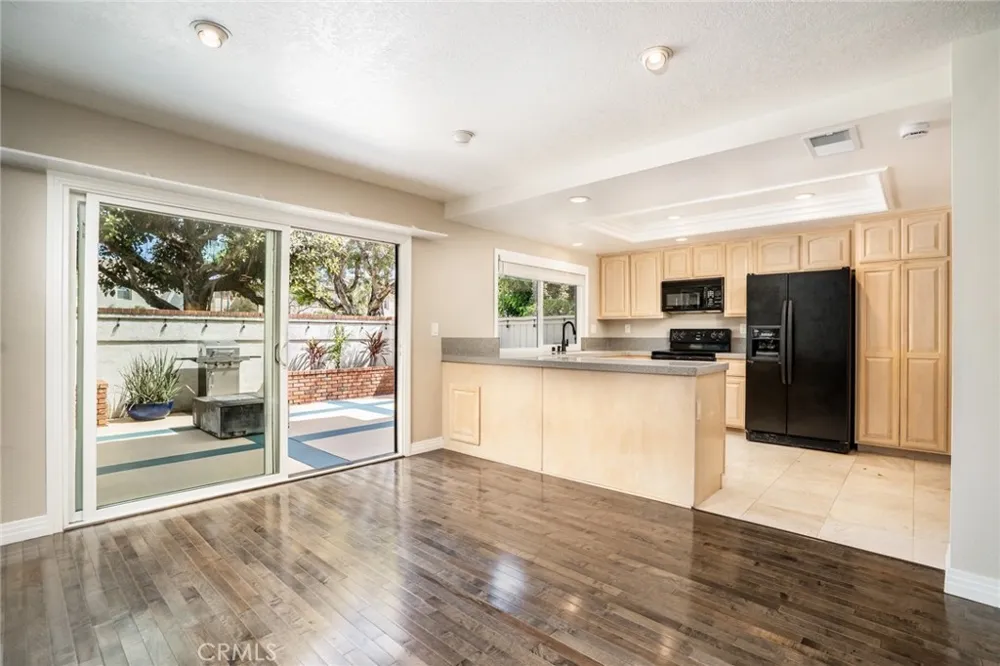 8537 Courreges Court Fountain Valley, CA 92708