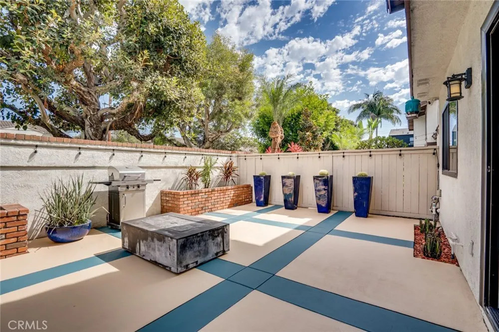 8537 Courreges Court Fountain Valley, CA 92708