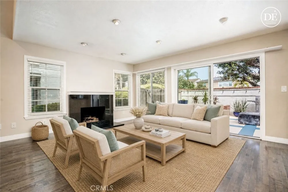 8537 Courreges Court Fountain Valley, CA 92708