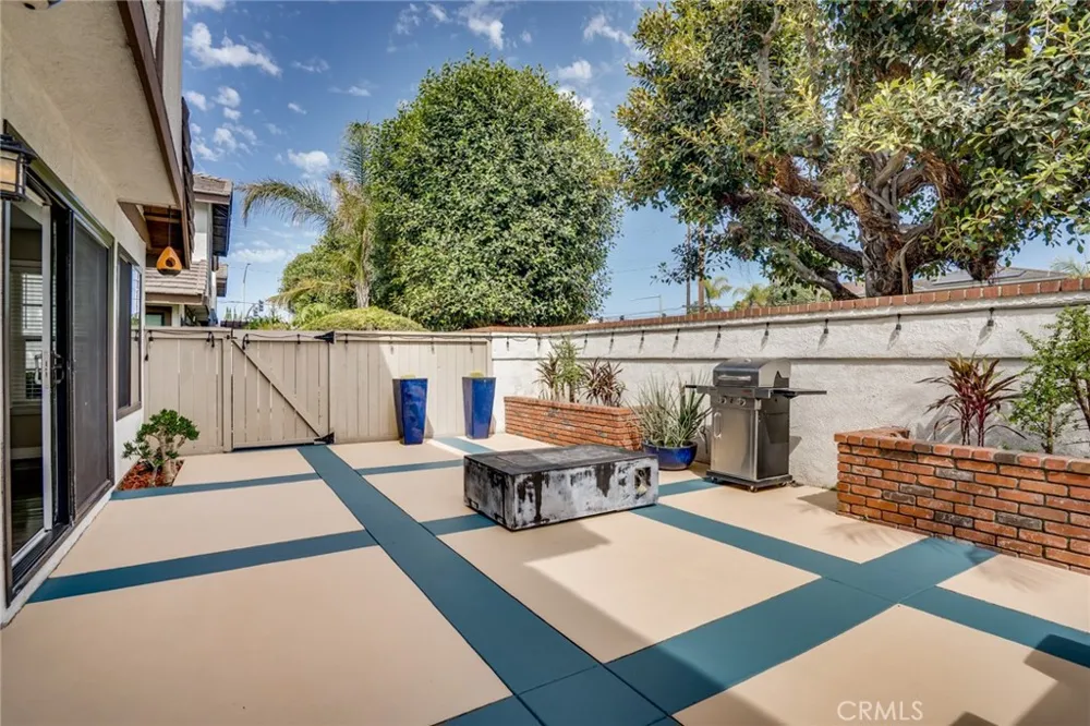 8537 Courreges Court Fountain Valley, CA 92708