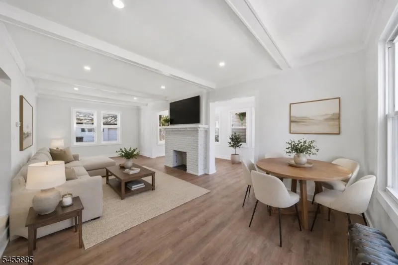 66 Girard Pl Newark City, NJ 07108