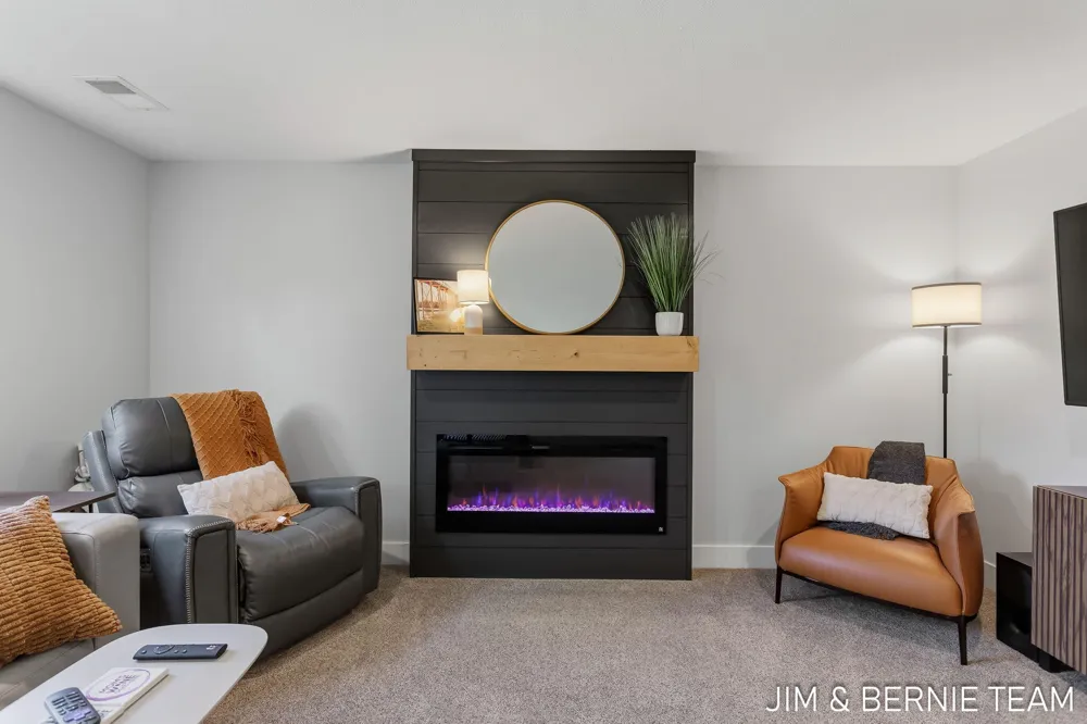 5559 Albright Avenue SW #4 Wyoming, MI 49418