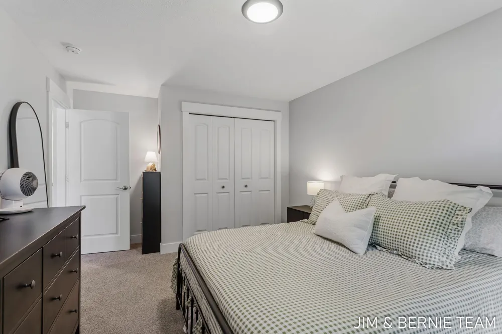 5559 Albright Avenue SW #4 Wyoming, MI 49418