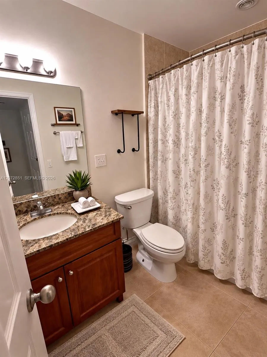 14500 SW 88th Ave #227 Palmetto Bay, FL 33176