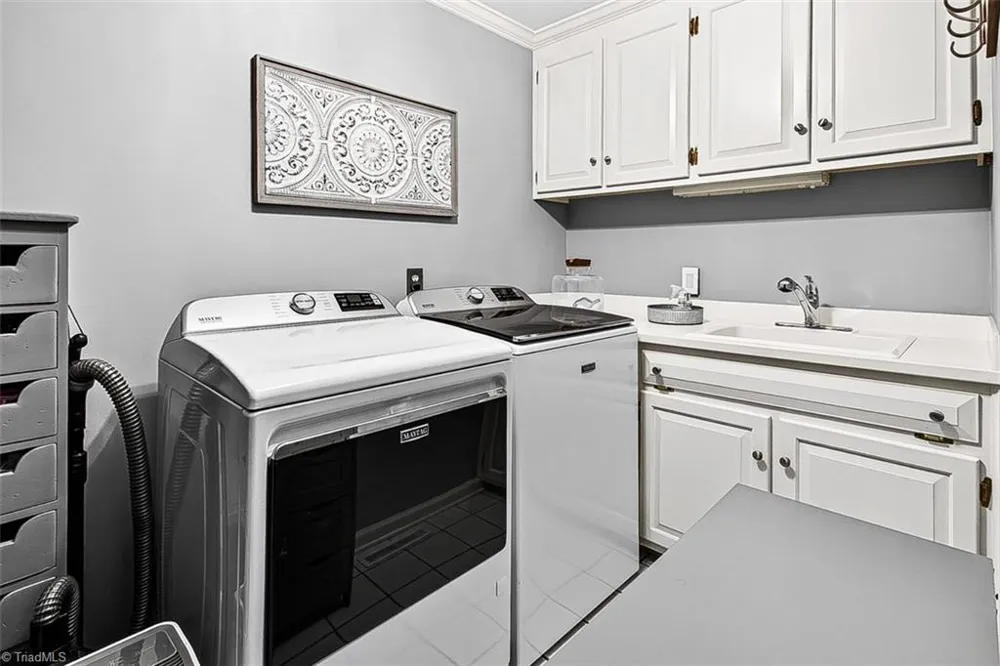 2052 Northmont Drive Asheboro, NC 27205
