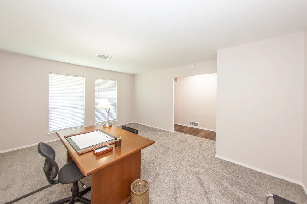 2105 S Hickory Avenue Broken Arrow, OK 74012