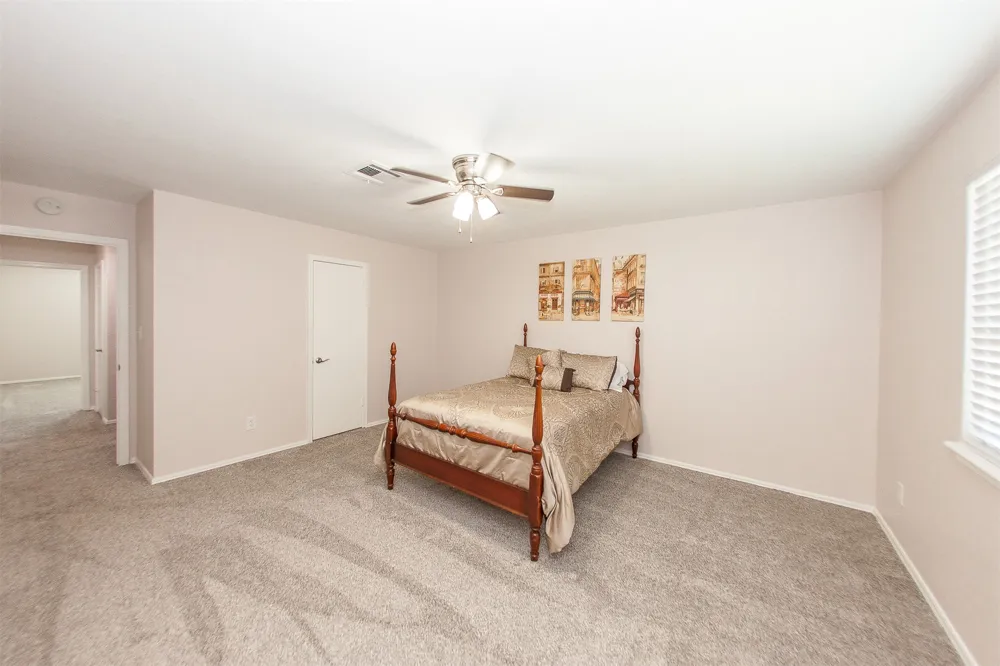2105 S Hickory Avenue Broken Arrow, OK 74012