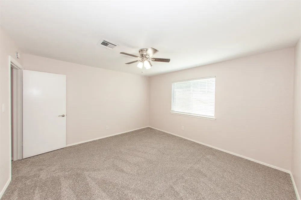 2105 S Hickory Avenue Broken Arrow, OK 74012