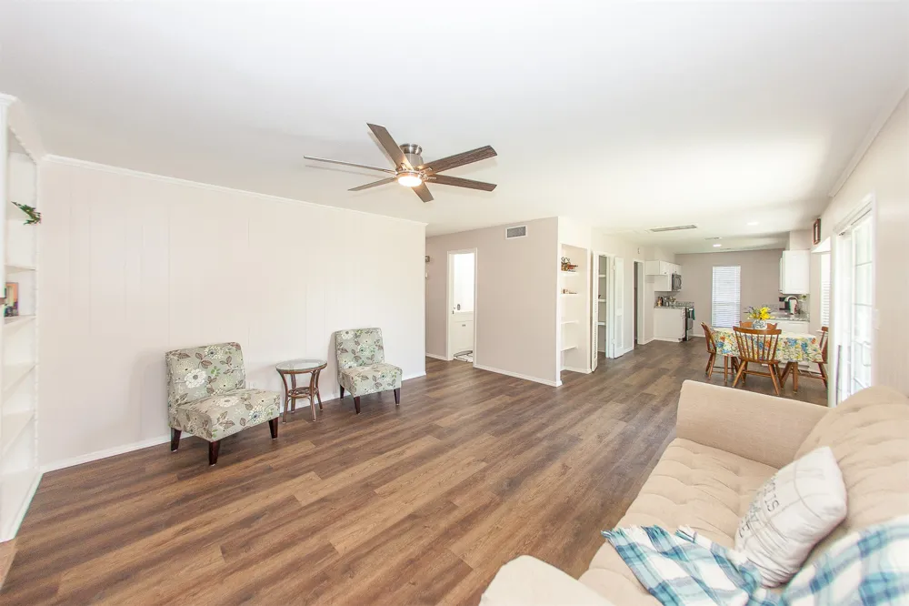 2105 S Hickory Avenue Broken Arrow, OK 74012