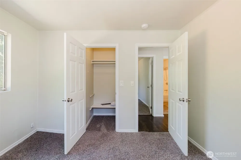 1141 West Avenue Port Orchard, WA 98366