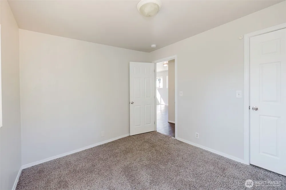 1141 West Avenue Port Orchard, WA 98366