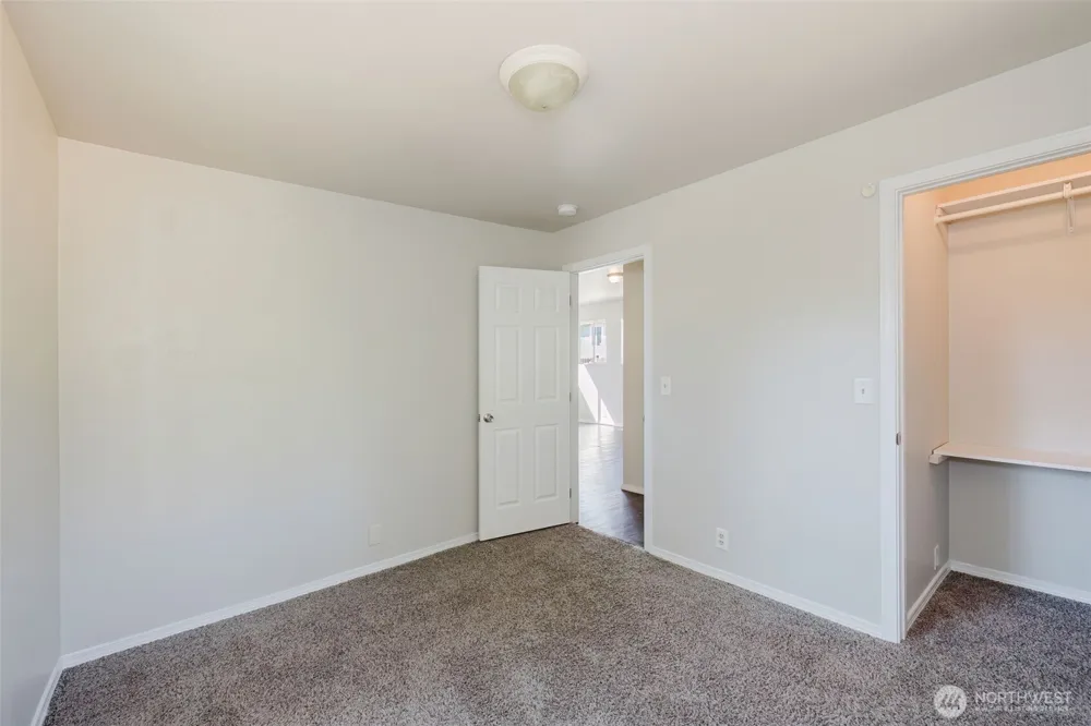 1141 West Avenue Port Orchard, WA 98366
