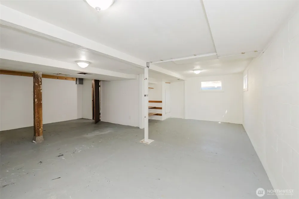 1141 West Avenue Port Orchard, WA 98366