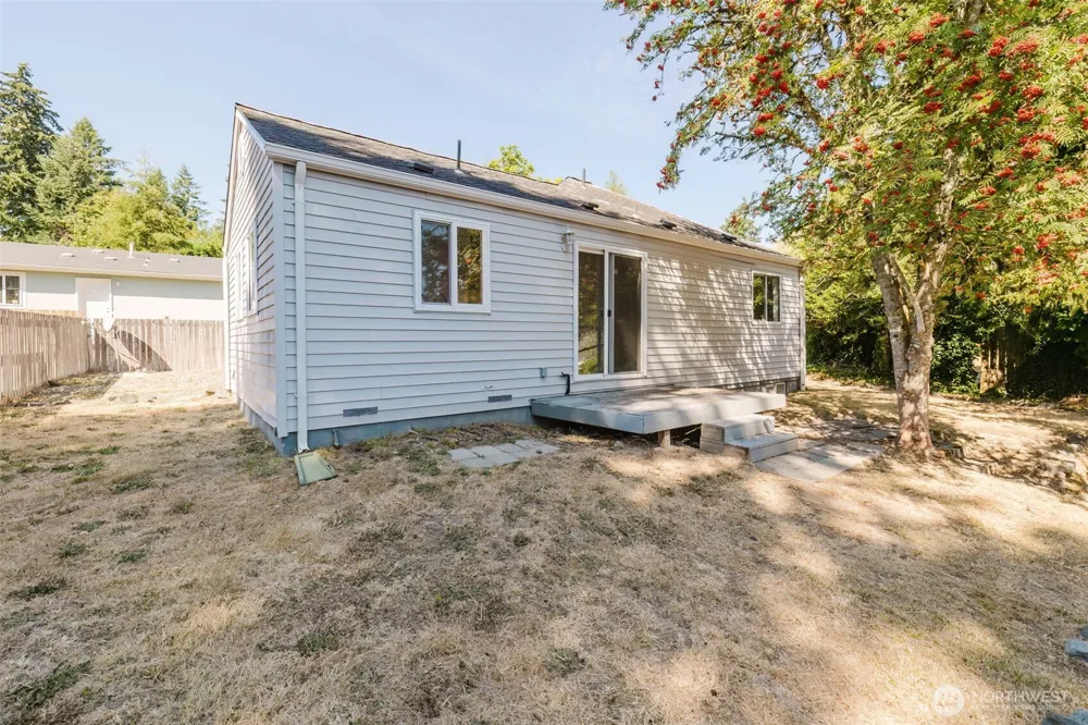 1141 West Avenue Port Orchard, WA 98366