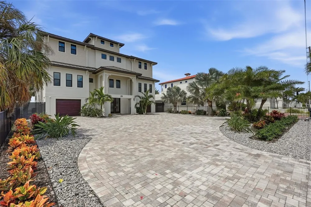 15908 GULF BOULEVARD Redington Beach, FL 33708