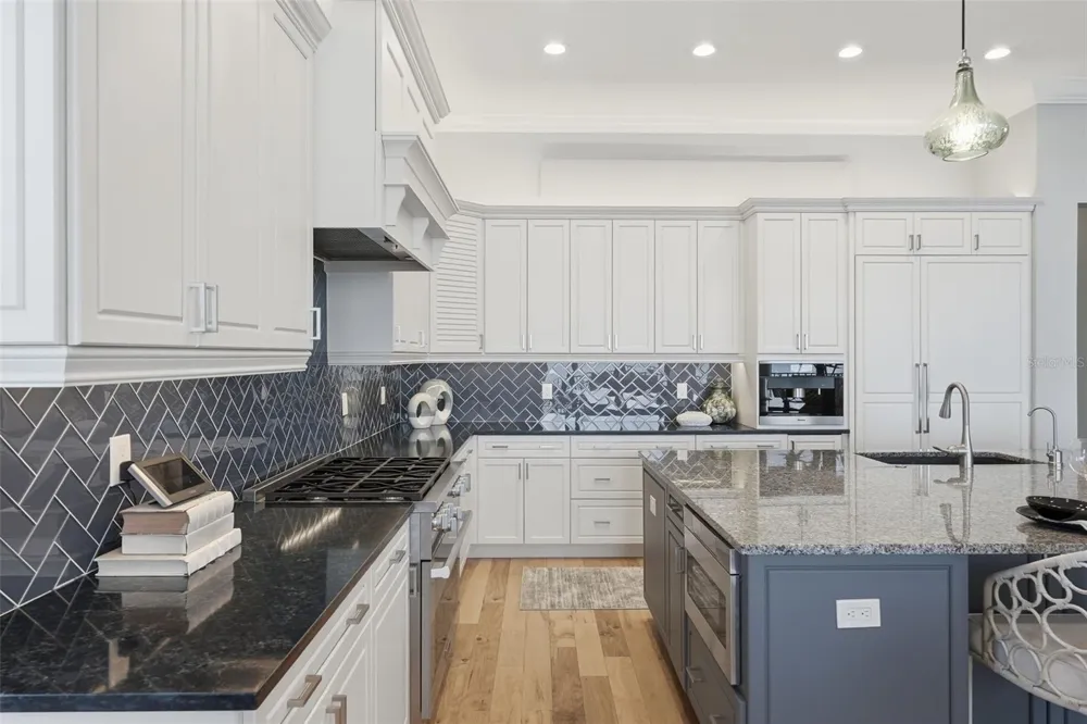 15908 GULF BOULEVARD Redington Beach, FL 33708