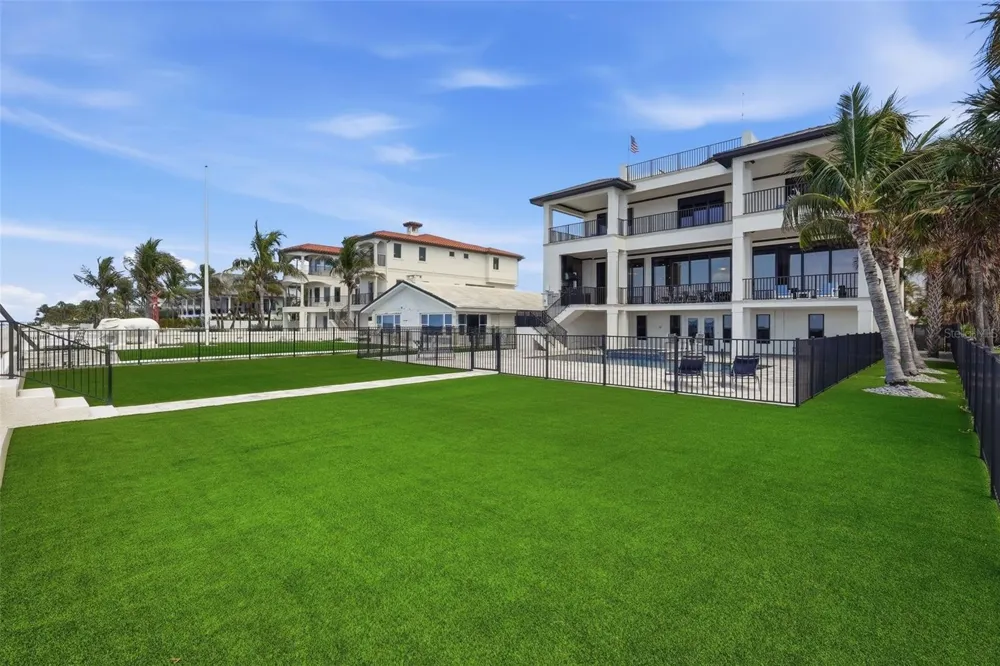 15908 GULF BOULEVARD Redington Beach, FL 33708