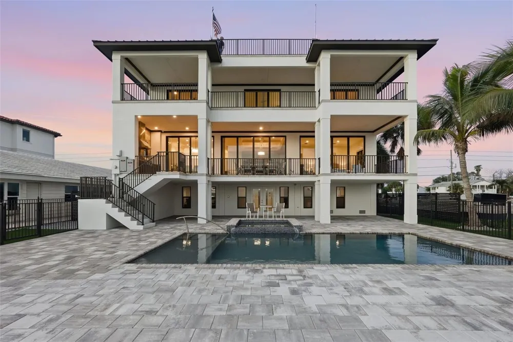 15908 GULF BOULEVARD Redington Beach, FL 33708