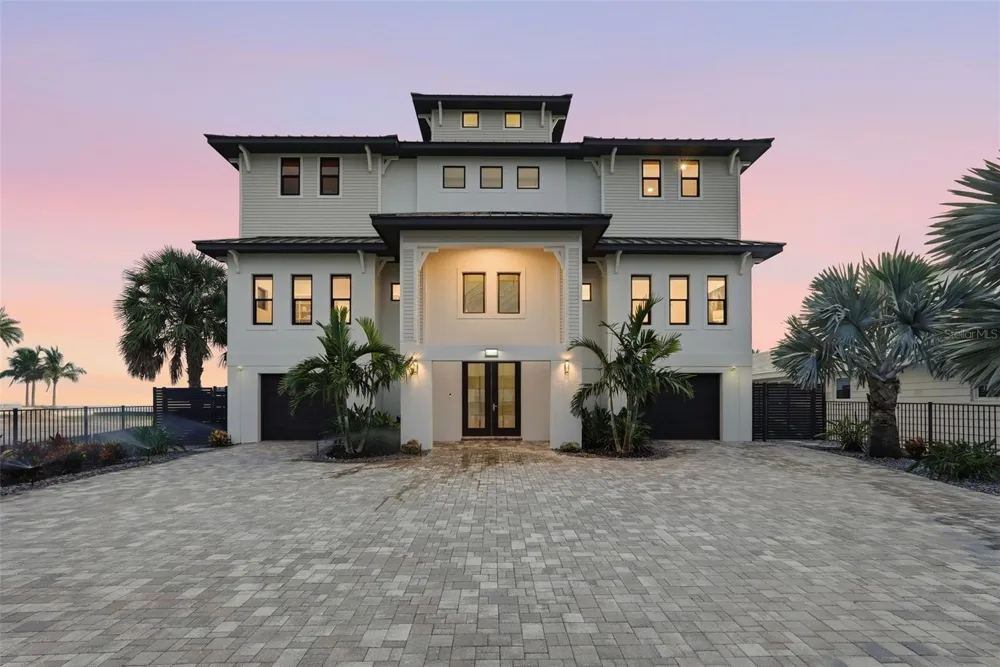 15908 GULF BOULEVARD Redington Beach, FL 33708