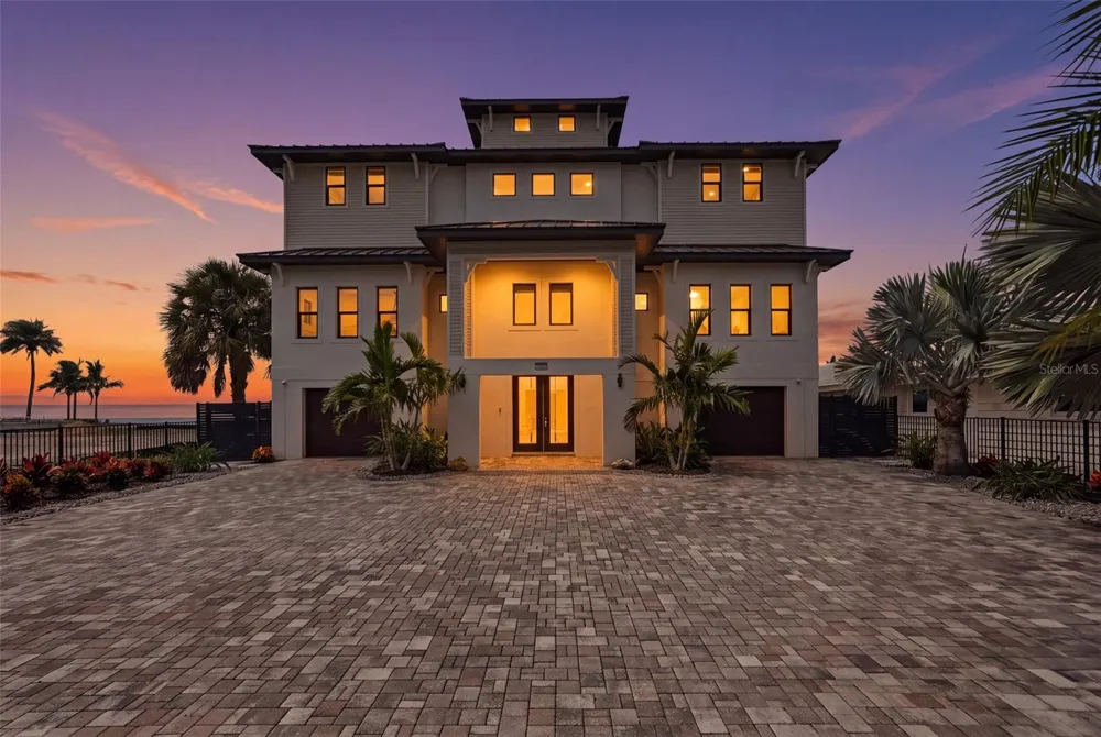 15908 GULF BOULEVARD Redington Beach, FL 33708