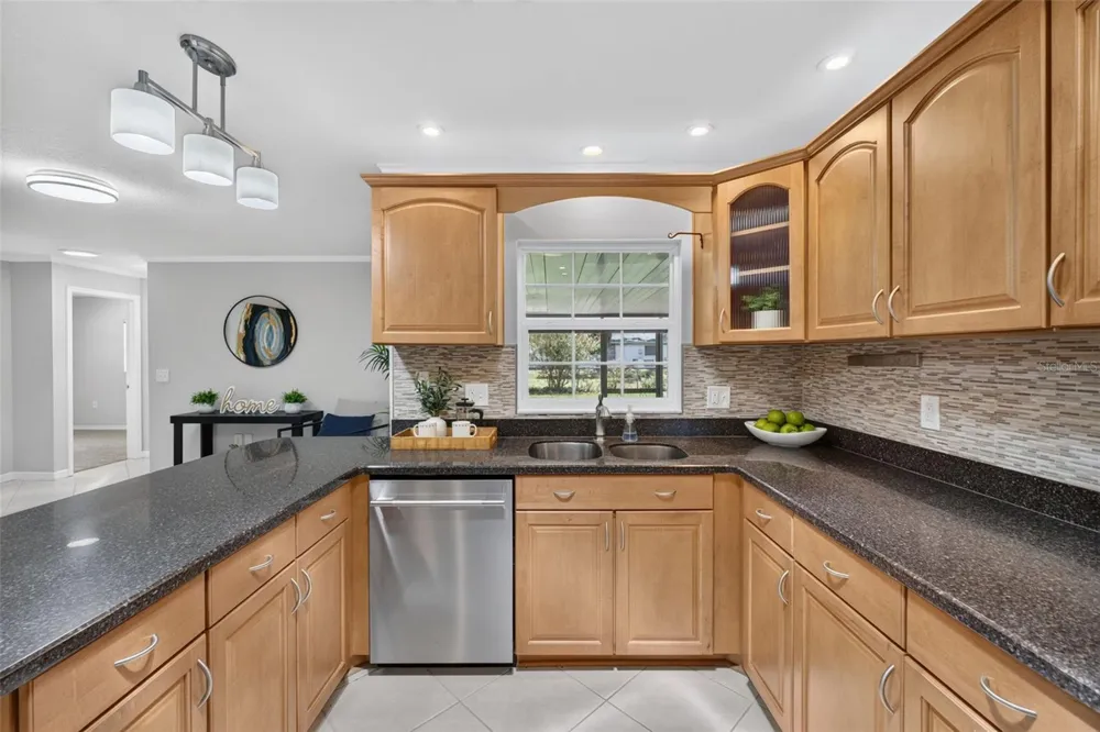 3250 LAUREL DRIVE Mount Dora, FL 32757