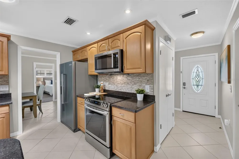 3250 LAUREL DRIVE Mount Dora, FL 32757