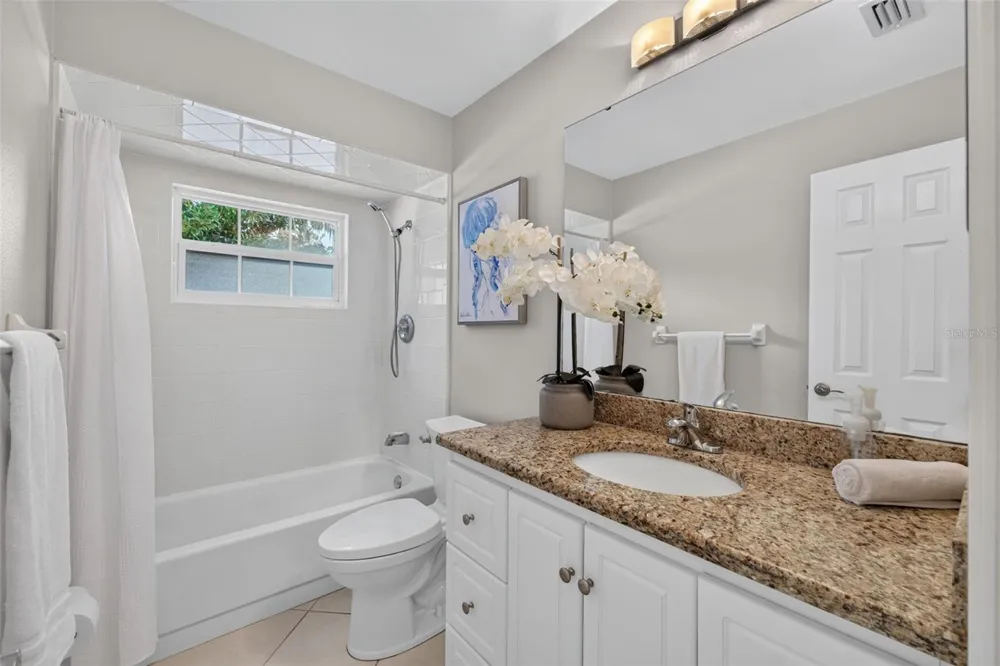 3250 LAUREL DRIVE Mount Dora, FL 32757