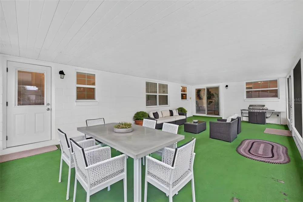 3250 LAUREL DRIVE Mount Dora, FL 32757