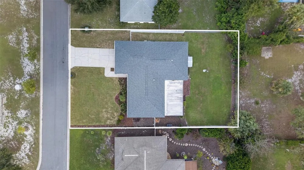 3250 LAUREL DRIVE Mount Dora, FL 32757