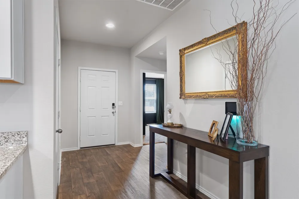 13000 Brahmin Drive Austin, TX 78724