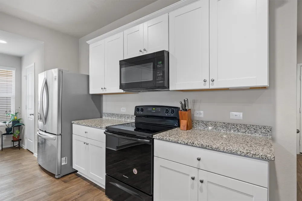 13000 Brahmin Drive Austin, TX 78724