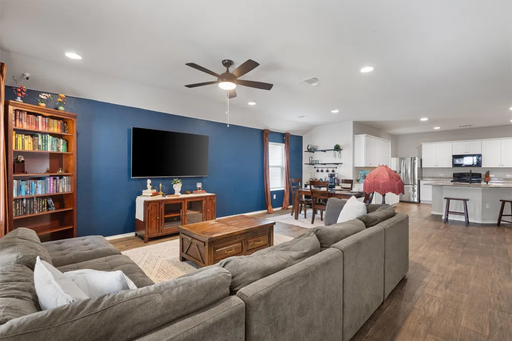 13000 Brahmin Drive Austin, TX 78724