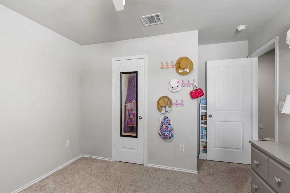 13000 Brahmin Drive Austin, TX 78724