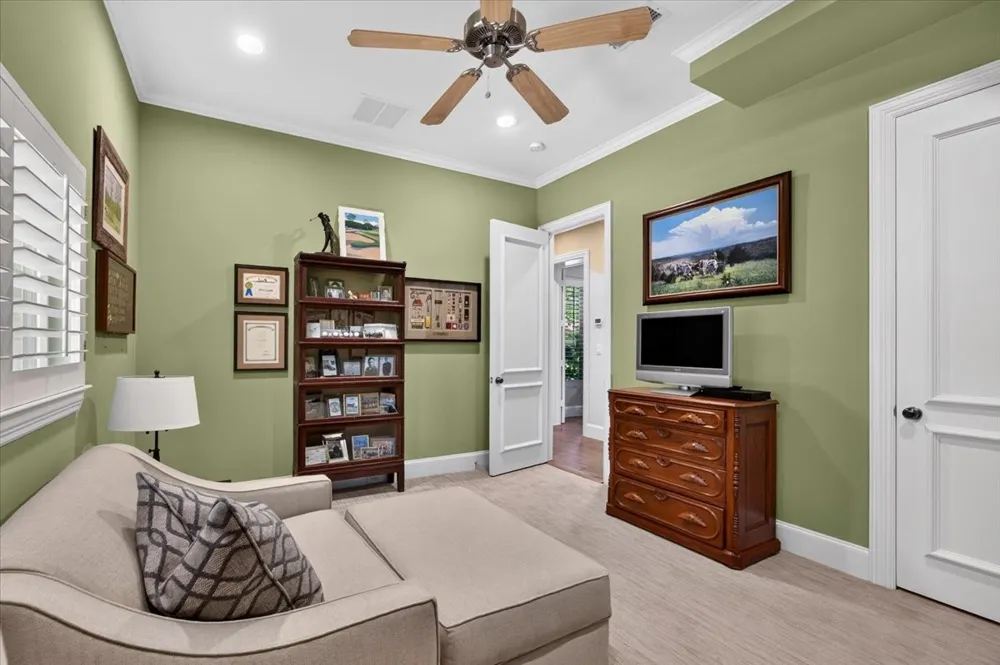 6900 Baltusrol Road Fort Worth, TX 76132