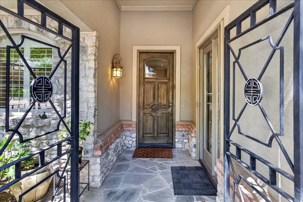 6900 Baltusrol Road Fort Worth, TX 76132