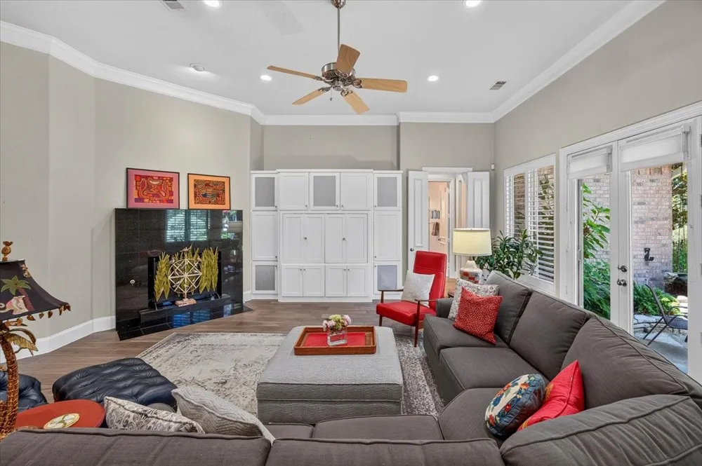 6900 Baltusrol Road Fort Worth, TX 76132