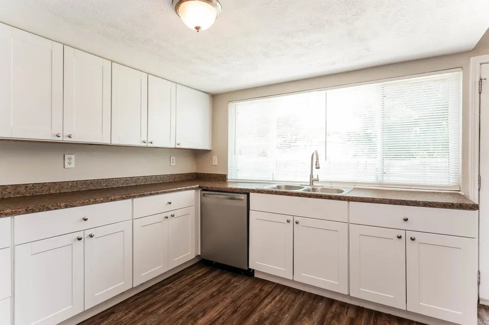 1316 Royal Oak Drive DeSoto, TX 75115