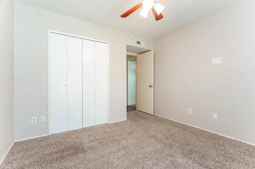 1316 Royal Oak Drive DeSoto, TX 75115