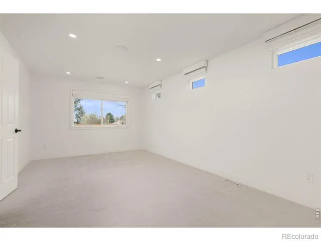 1095 Edinboro Drive Boulder, CO 80305
