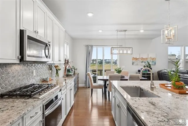 410 Hyde Park Circle Castle Pines, CO 80108